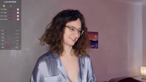 Snapshot of mia_frizz chatting on February 2025 10:28:02 AM Mia online show from February 2025 10:28:02 AM