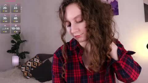 Snapshot of mia_frizz chatting on May 2026 10:47:01 AM Mia online show from May 2026 10:47:01 AM