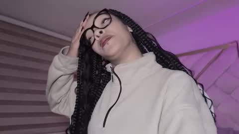 Snapshot of mia_gatesvg chatting on February 2026 03:18:02 AM Mia online show from February 2026 03:18:02 AM