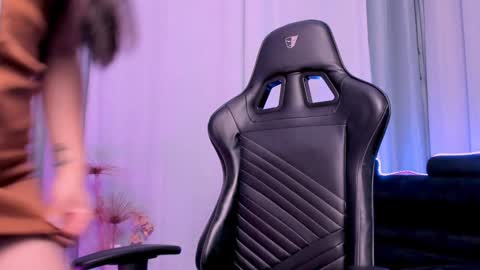 Snapshot of mia_gothzx chatting on January 2025 02:09:01 PM Mia online show from January 2025 02:09:01 PM