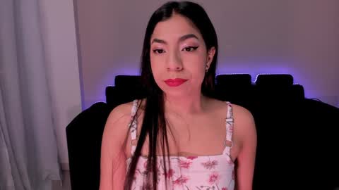 Snapshot of mia_gothzx chatting on January 2025 12:48:01 PM Mia online show from January 2025 12:48:01 PM