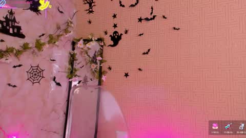 Snapshot of mia_gothzx chatting on October 2025 03:11:02 PM Mia online show from October 2025 03:11:02 PM