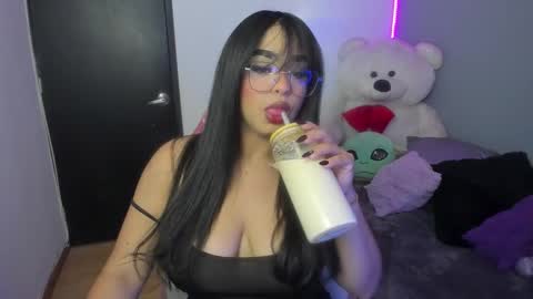 Mia J Abbey online show from January 2026 10:34:01 PM