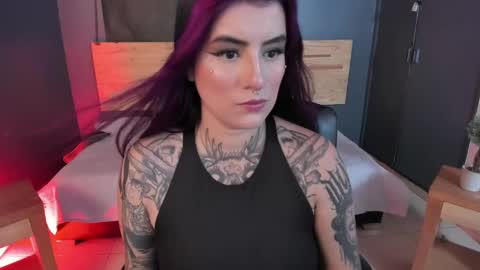 Snapshot of mia_jagger chatting on February 2025 08:36:01 PM Val online show from February 2025 08:36:01 PM