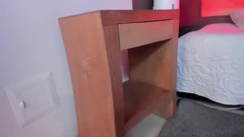 Val  online show from October 2025 11:49:02 AM