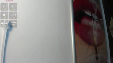 Val  online show from October 2025 11:41:02 AM