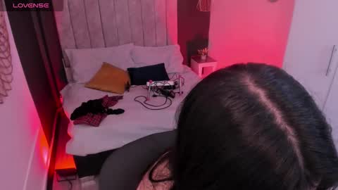 Val  online show from March 2026 07:30:02 PM