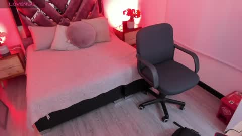 Val  online show from June 2026 04:02:02 AM