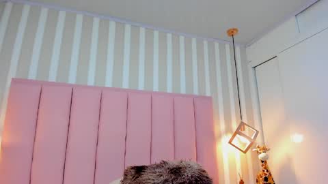 Naomi online show from May 2026 02:45:01 PM