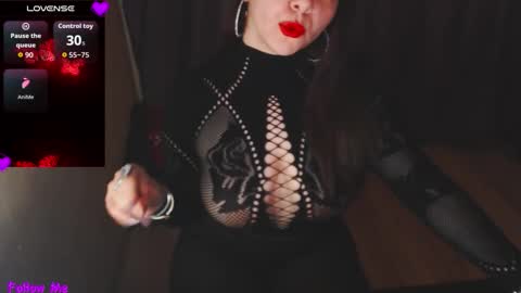 MiaJoy online show from November 2025 10:04:02 AM