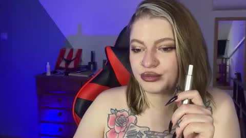 Snapshot of mia_kamp chatting on October 2025 05:46:01 PM Mia online show from October 2025 05:46:01 PM