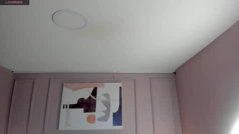 Snapshot of mia_kisses2 chatting on October 2025 03:50:01 AM Mia online show from October 2025 03:50:01 AM