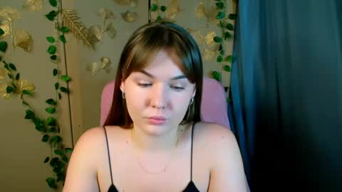 mia_lemm online show from June 2026 06:34:01 AM