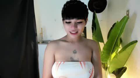 M I A online show from May 2026 01:08:02 PM