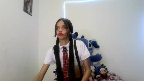 mia lucy 21 online show from October 2025 08:13:01 AM