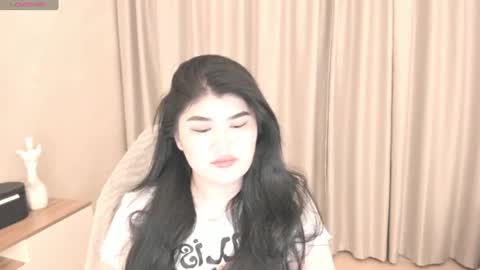 Snapshot of mia_lui chatting on June 2026 07:30:02 PM Mia 3 online show from June 2026 07:30:02 PM