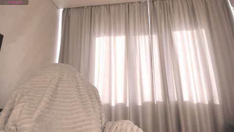Snapshot of mia_lui chatting on July 2026 01:41:02 AM Mia 3 online show from July 2026 01:41:02 AM