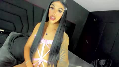 Snapshot of mia_malkova0 chatting on November 2025 12:21:01 AM Mia3 online show from November 2025 12:21:01 AM