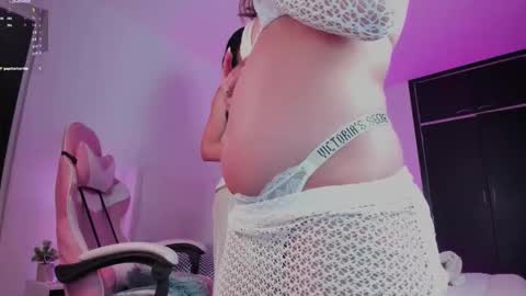 Snapshot of mia_mattel chatting on October 2025 06:47:01 AM          333 online show from October 2025 06:47:01 AM