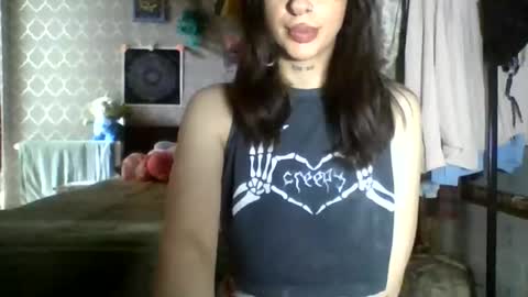 Snapshot of mia_meeeow chatting on June 2026 11:08:01 AM Mia online show from June 2026 11:08:01 AM