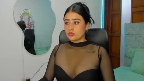 Snapshot of mia_mills777 chatting on September 2025 11:32:01 AM mia_mills777 online show from September 2025 11:32:01 AM