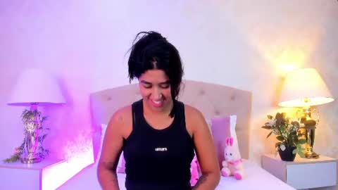 mia montess online show from June 2026 12:31:02 PM