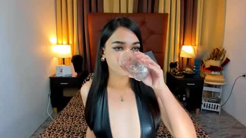 Snapshot of mia_mow chatting on February 2025 06:22:02 AM They called me MIA online show from February 2025 06:22:02 AM