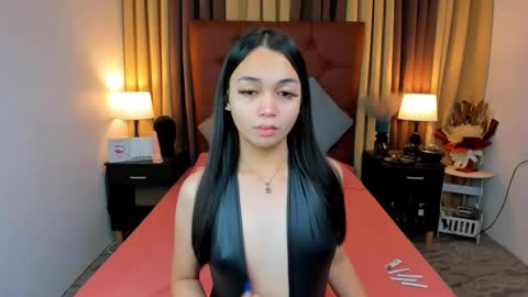 Snapshot of mia_mow chatting on February 2025 02:44:02 AM They called me MIA online show from February 2025 02:44:02 AM