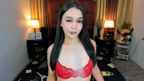 Snapshot of mia_mow chatting on February 2025 04:28:02 AM They called me MIA online show from February 2025 04:28:02 AM