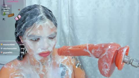 mia novoa online show from February 2025 01:43:01 AM