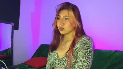 Layla Velvet online show from February 2026 09:53:02 PM