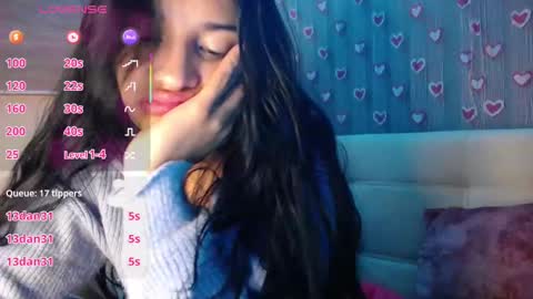 Snapshot of mia_petitebaby chatting on November 2025 03:16:01 AM Ma online show from November 2025 03:16:01 AM