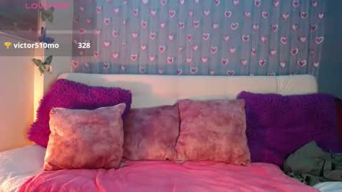 Snapshot of mia_petitebaby chatting on March 2026 03:10:02 AM Ma online show from March 2026 03:10:02 AM