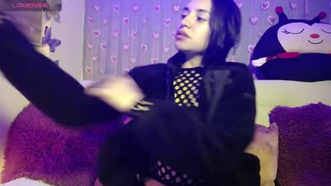 Snapshot of mia_petitebaby chatting on May 2026 02:38:01 AM Ma online show from May 2026 02:38:01 AM