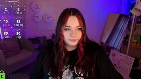 Mia online show from May 2026 01:10:02 AM