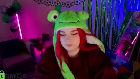 Mia online show from June 2026 01:10:02 AM