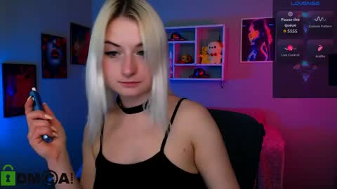 mia online show from May 2026 07:08:01 PM