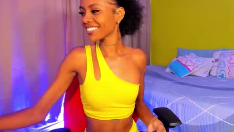 Snapshot of mia_rissi chatting on November 2025 02:38:01 PM Mia online show from November 2025 02:38:01 PM