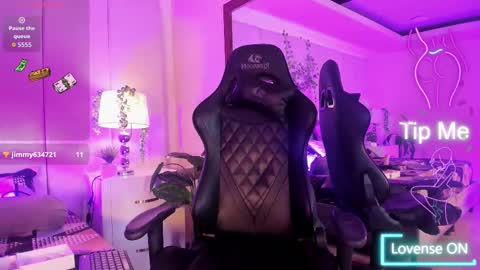 mia rousse25 online show from March 2026 04:33:01 PM