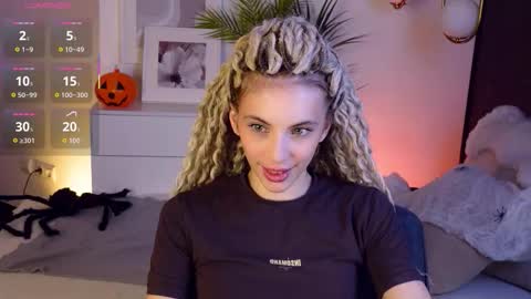 Snapshot of mia_silk chatting on November 2025 06:37:02 AM Mia online show from November 2025 06:37:02 AM