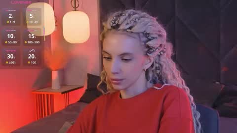 Snapshot of mia_silk chatting on December 2025 07:23:01 AM Mia online show from December 2025 07:23:01 AM