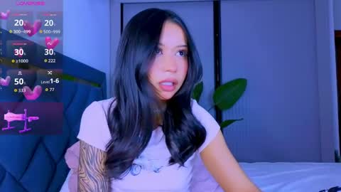Mia online show from April 2026 04:48:01 PM