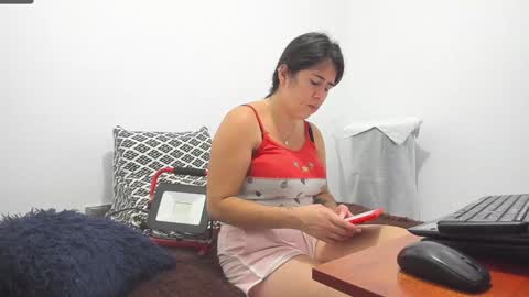 Snapshot of mia_soman chatting on January 2025 12:52:01 PM mia soman online show from January 2025 12:52:01 PM