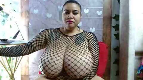 Mia squirt big INDEPENDENT MODEL...ONLYFANS  online show from February 2026 10:38:01 AM
