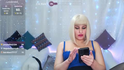 Snapshot of mia_sunn chatting on February 2025 02:42:02 AM mia_sunn online show from February 2025 02:42:02 AM