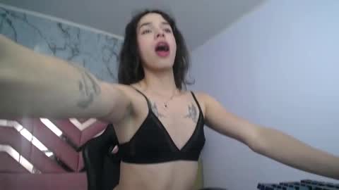 mia_swift_ch online show from November 2025 02:11:02 AM