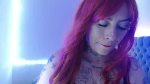 MIA VANTT online show from March 2026 07:21:02 PM