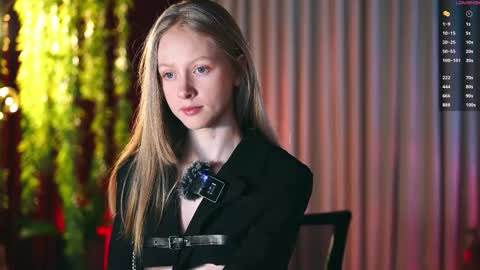 Snapshot of mia_vebes chatting on January 2026 03:48:02 PM Mia online show from January 2026 03:48:02 PM