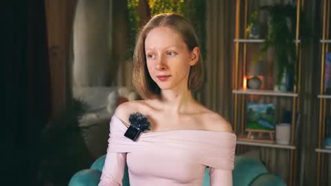 Snapshot of mia_vebes chatting on June 2026 05:06:01 PM Mia online show from June 2026 05:06:01 PM