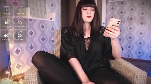 mia_wallase online show from December 2024 01:36:01 AM